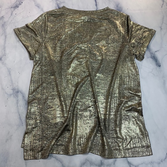 Anthropologie Akemi + Kin Festive Shine Top Tee - Picture 4 of 8